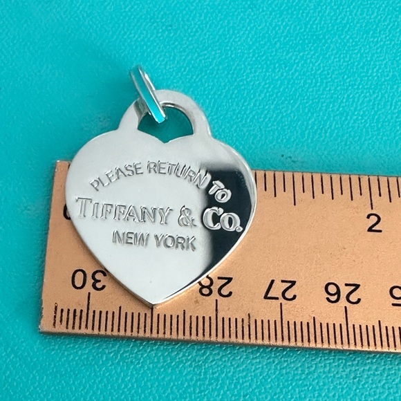 Tiffany & Co New Extra Large XL RTT Heart Charm Pendant SS  blue enamel link - Picture 11 of 13